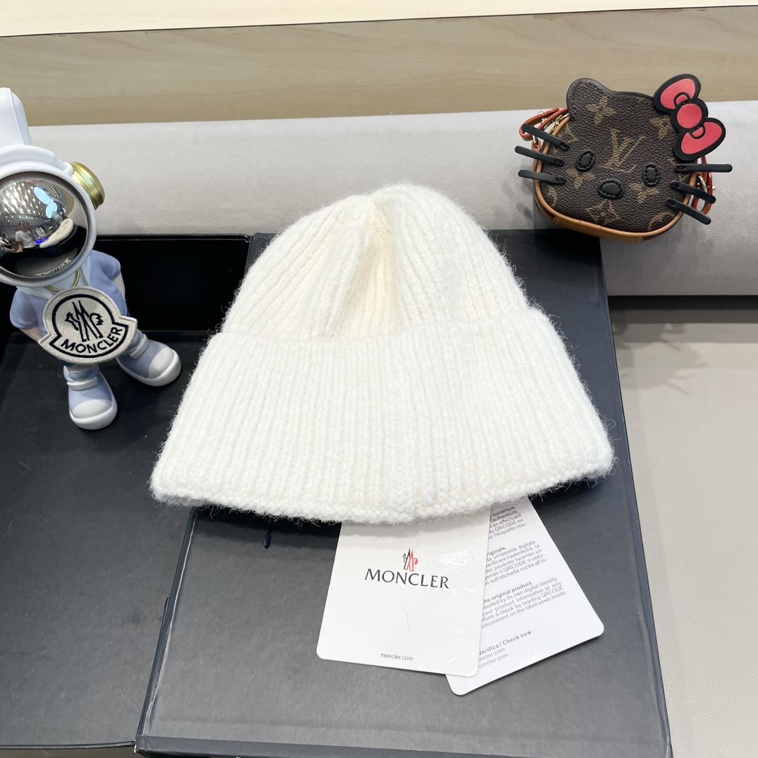 Moncler Caps